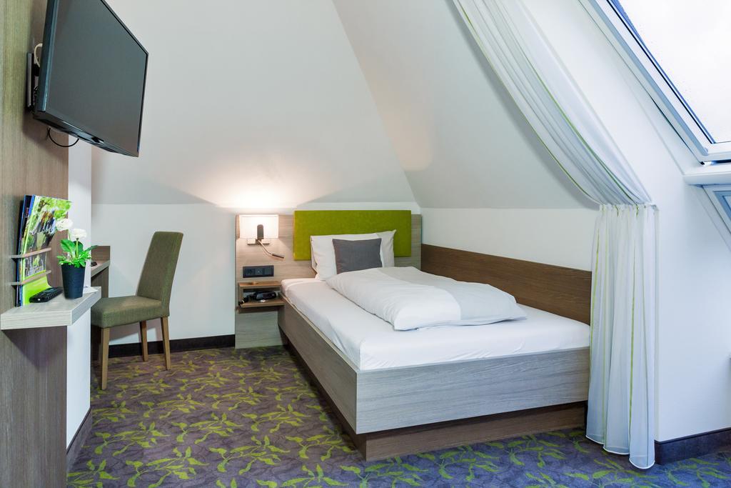 Hotel Bad Zwischenahn Extérieur photo