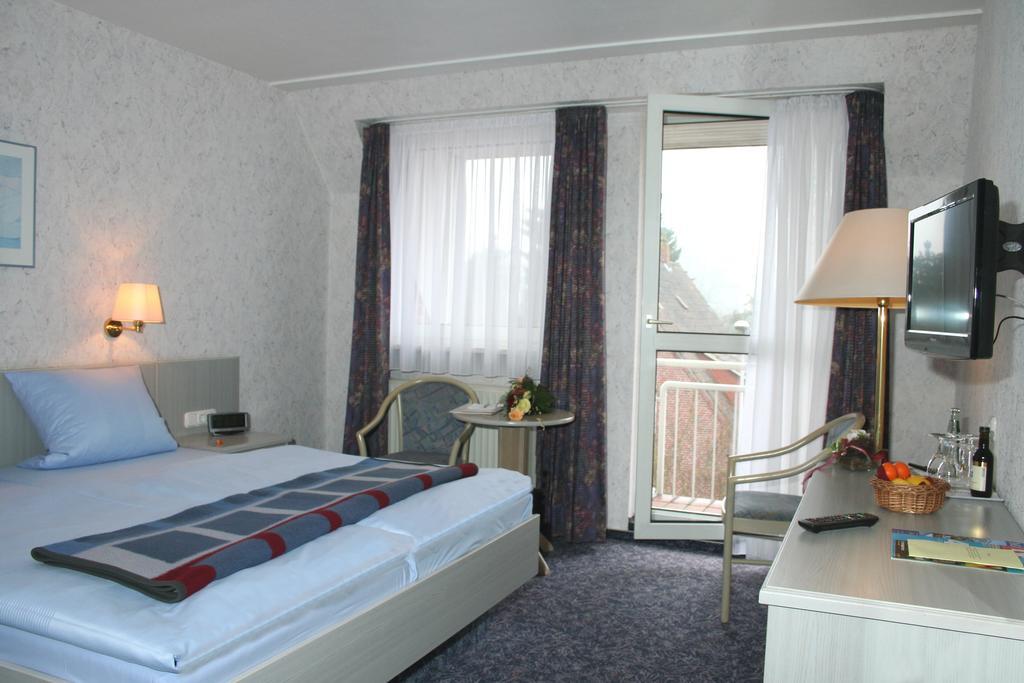 Hotel Bad Zwischenahn Extérieur photo